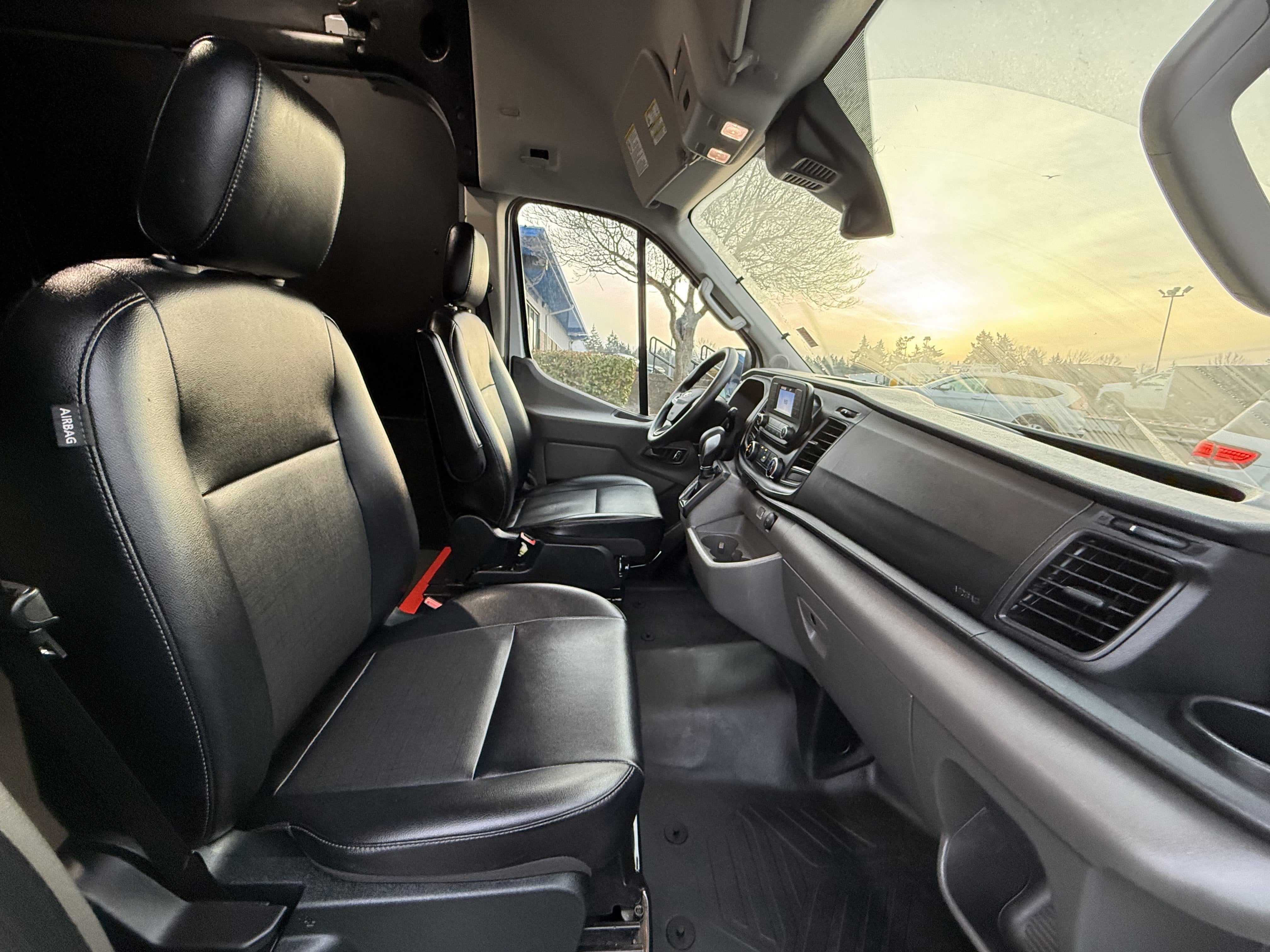 2023 Ford Transit Cargo Van T250 HI RF RWD