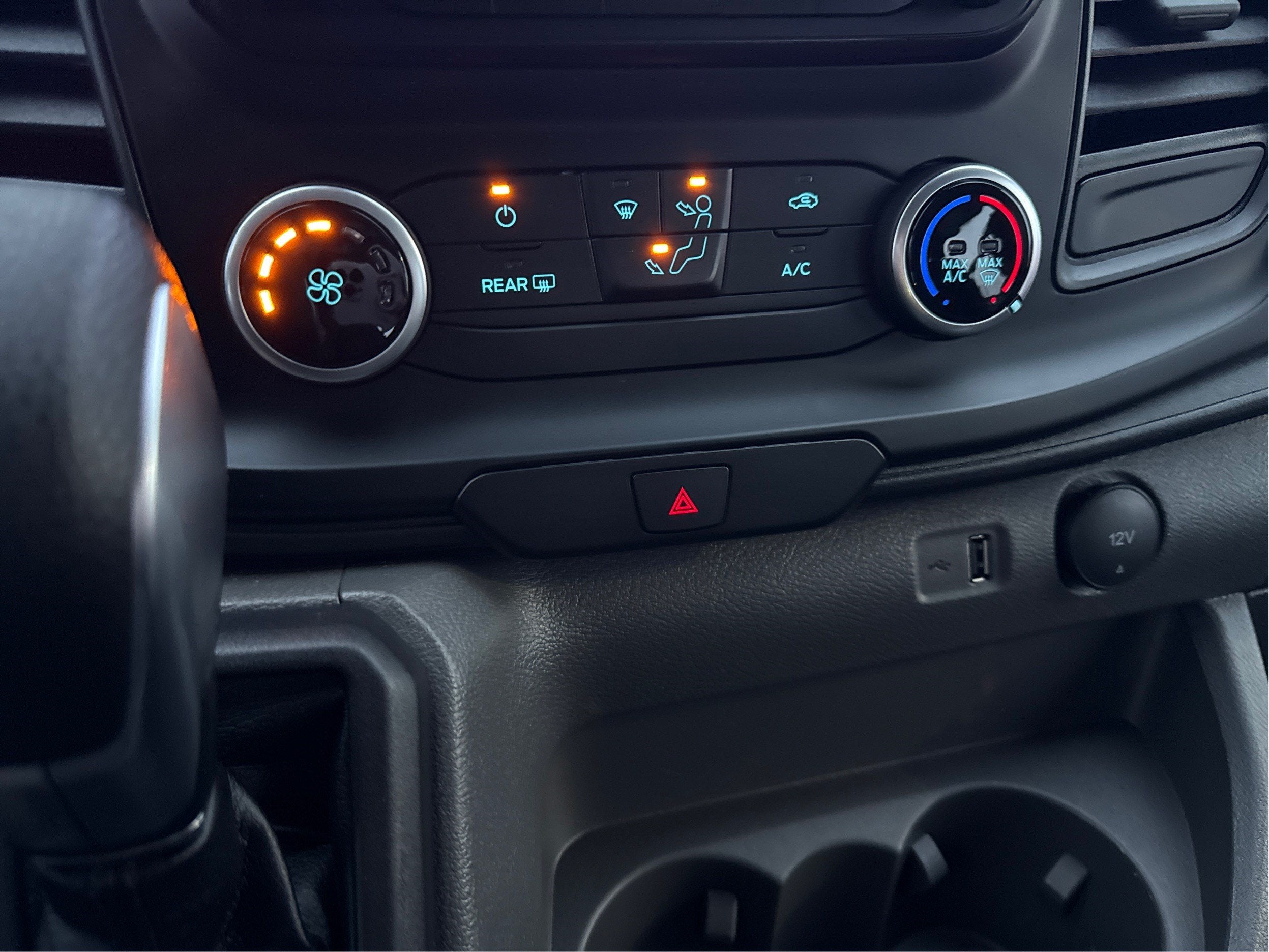 2024 Ford Transit Cargo Van Base