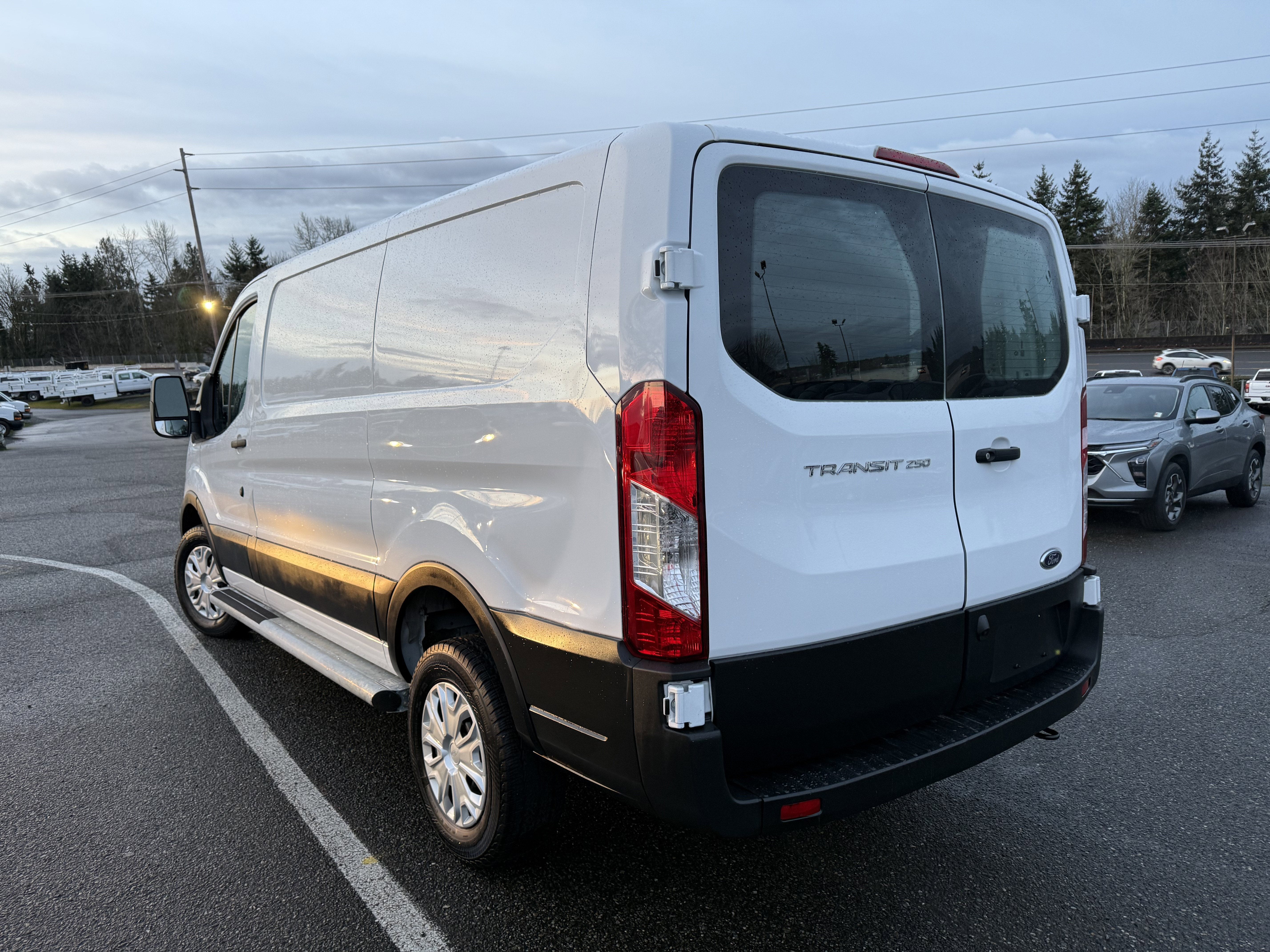 2024 Ford Transit Cargo Van T250 RWD LOW RF