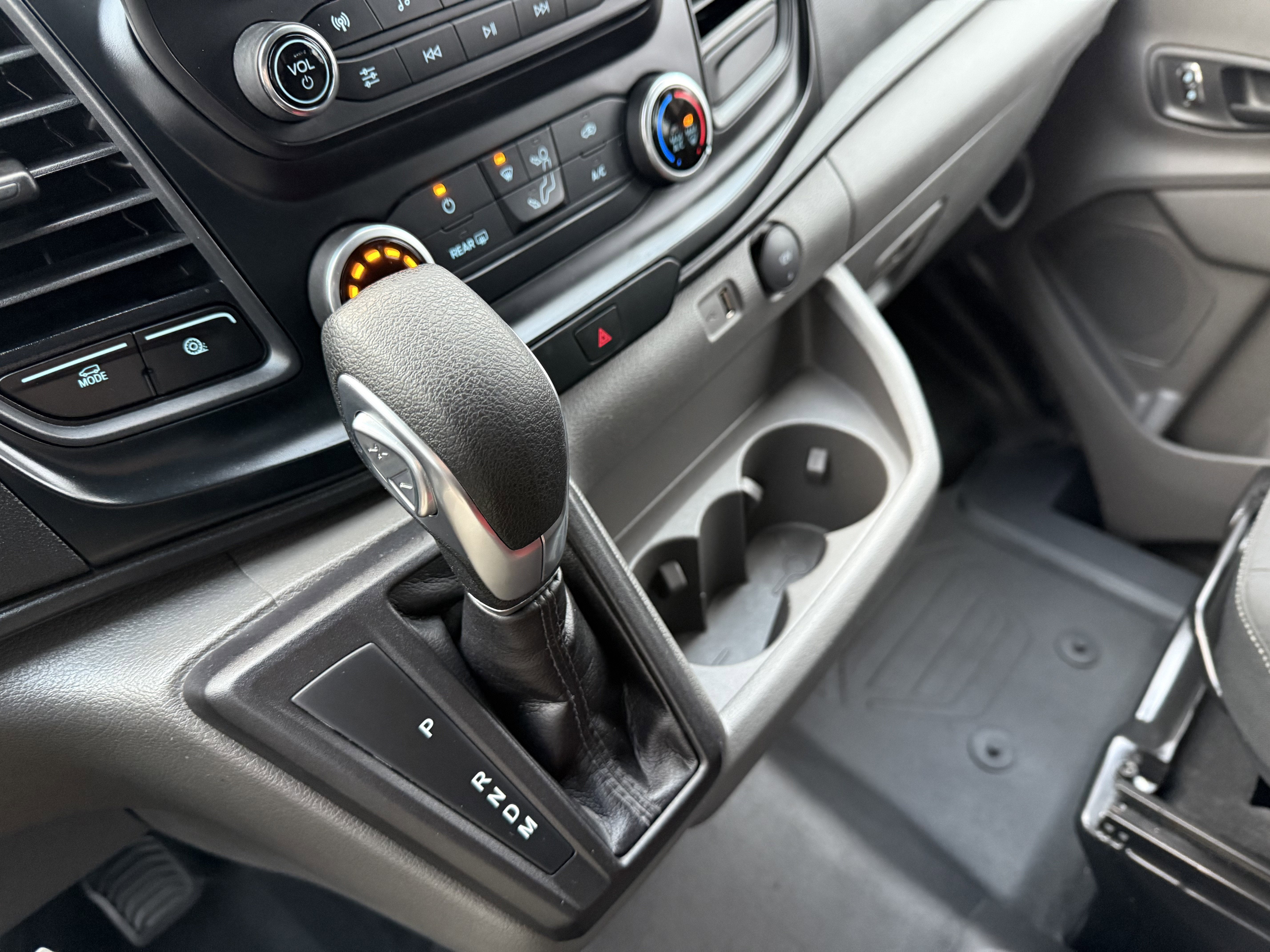 2024 Ford Transit Cargo Van T250 RWD LOW RF