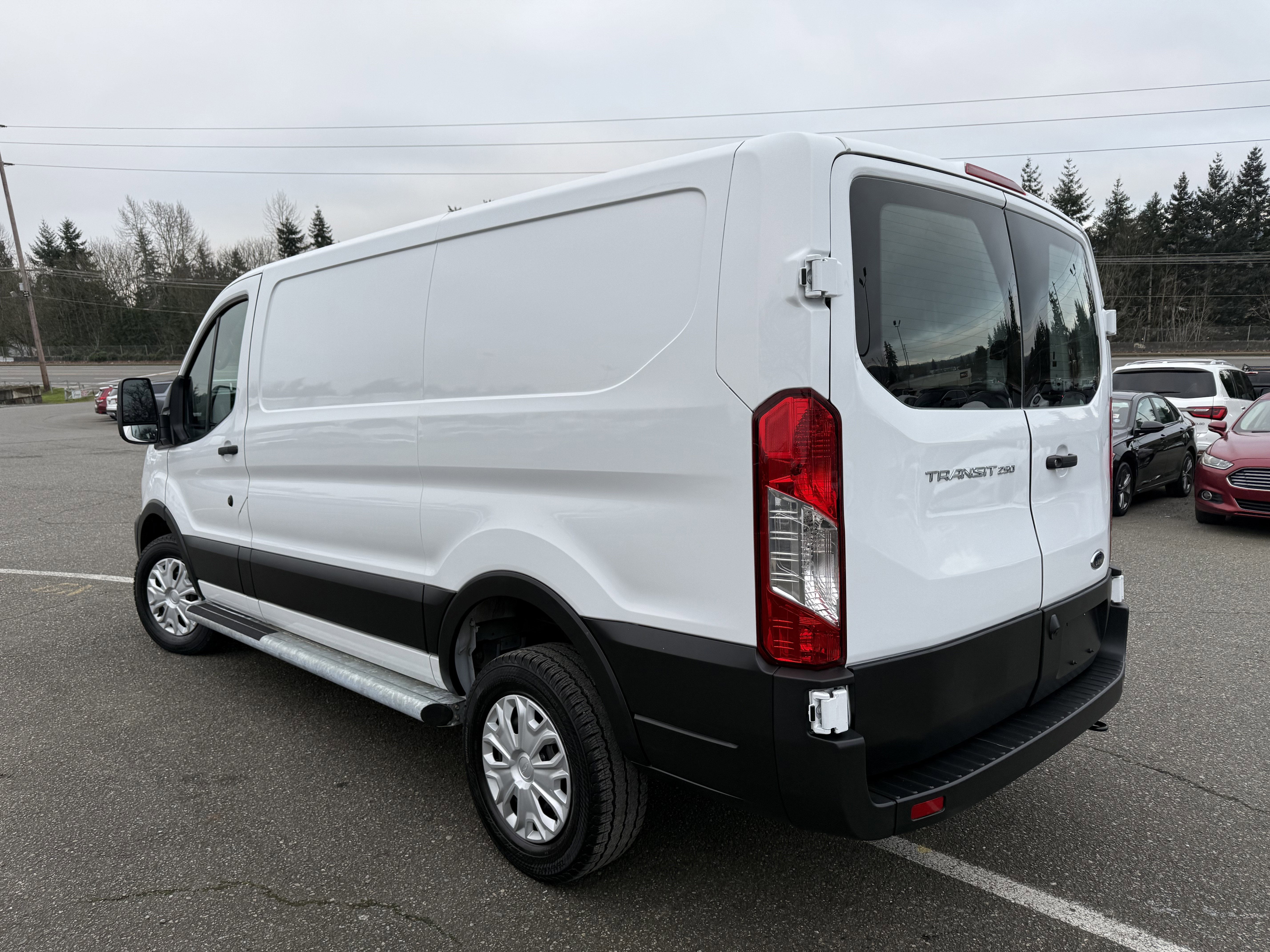 2024 Ford Transit Cargo Van T250 RWD LOW RF