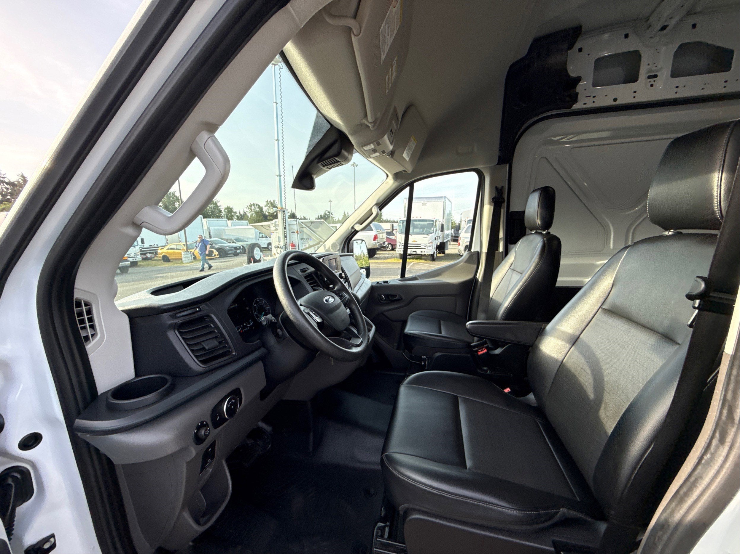 2024 Ford Transit Cargo Van Base