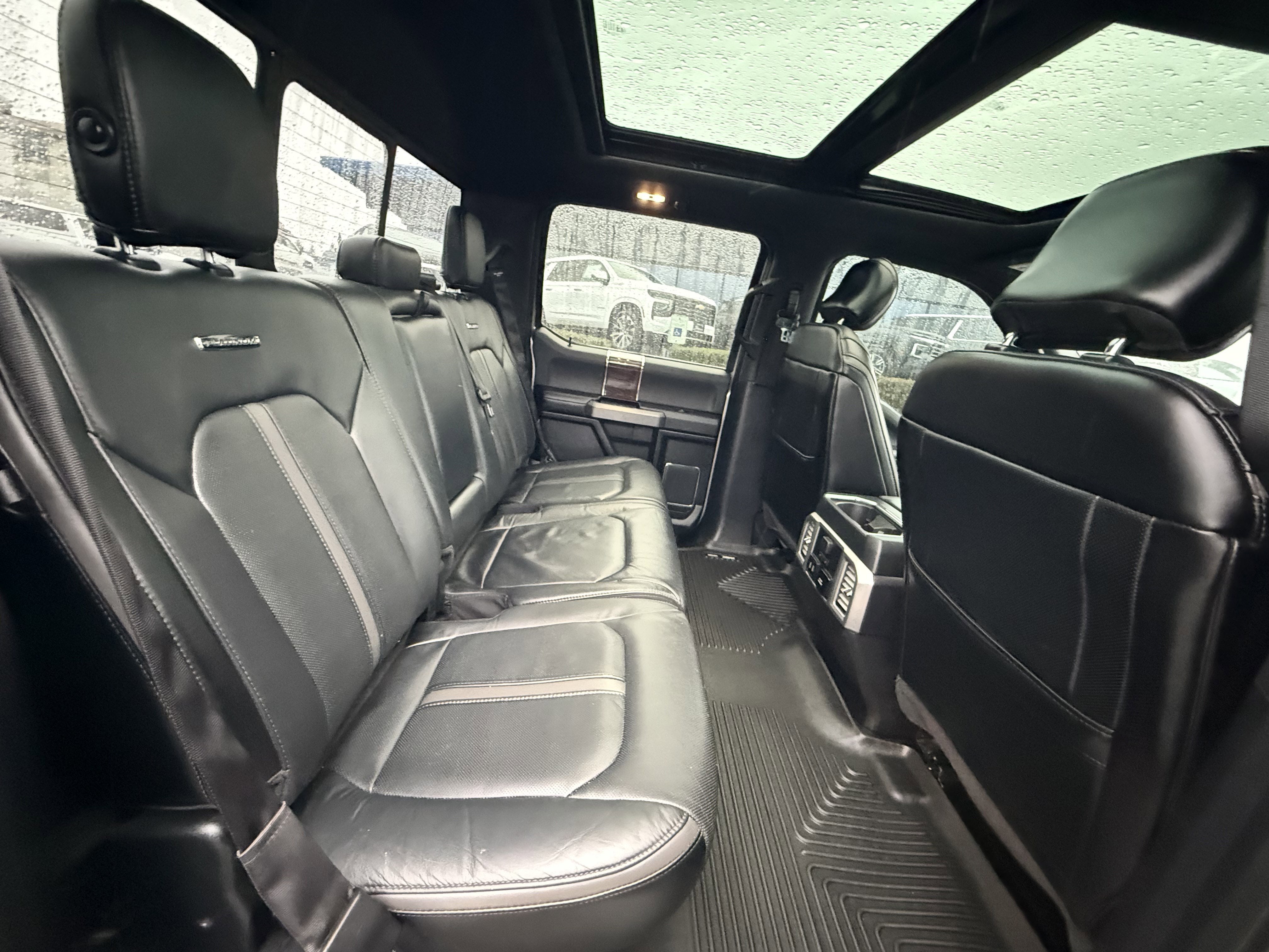 2017 Ford F-150 Platinum