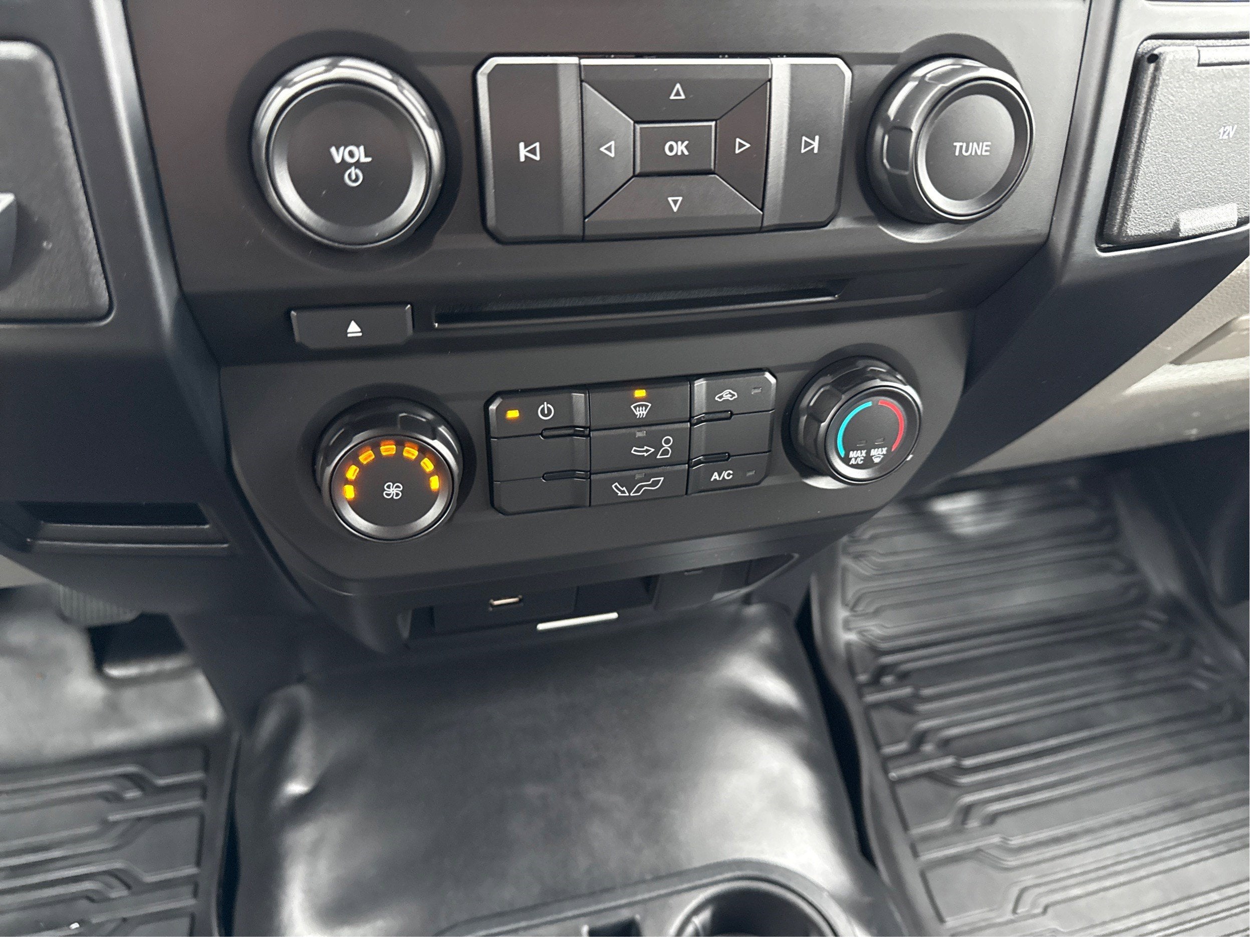 2016 Ford F-150 XL