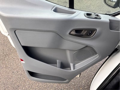 2017 Ford Transit Van T-250 130 LW RF S
