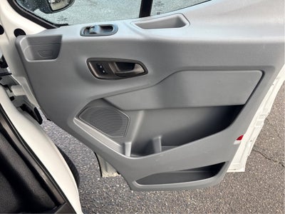 2017 Ford Transit Van T-250 130 LW RF S