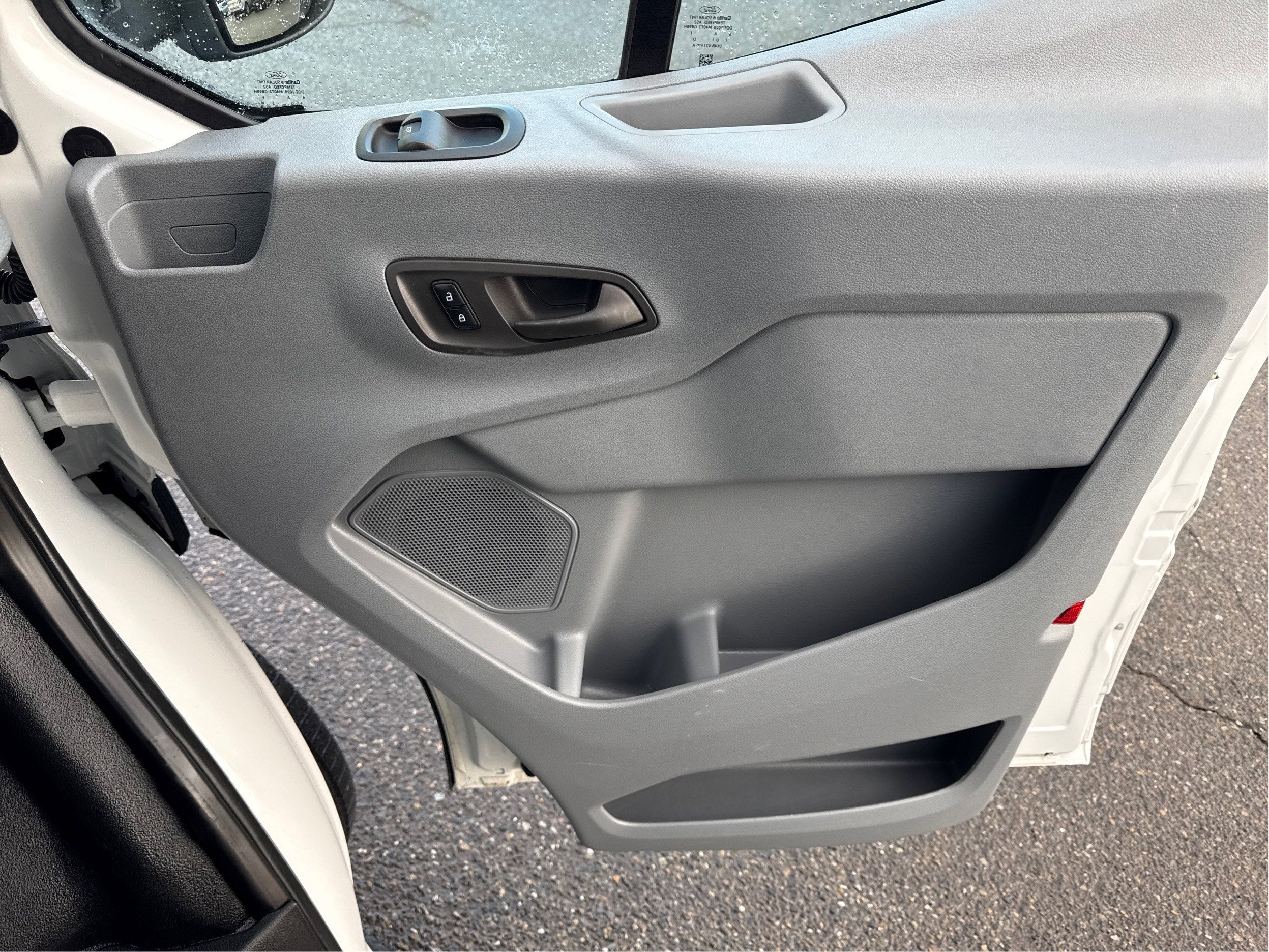 2017 Ford Transit Van T-250 130 LW RF S