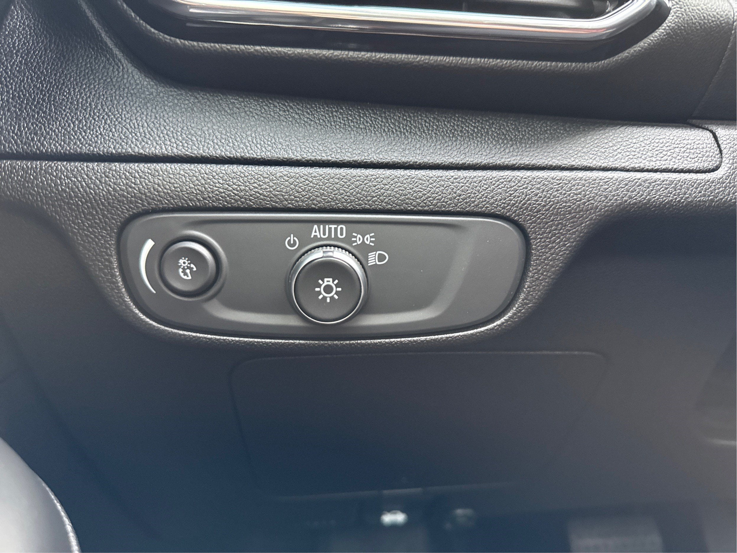 2023 Chevrolet Bolt EUV Premier Redline