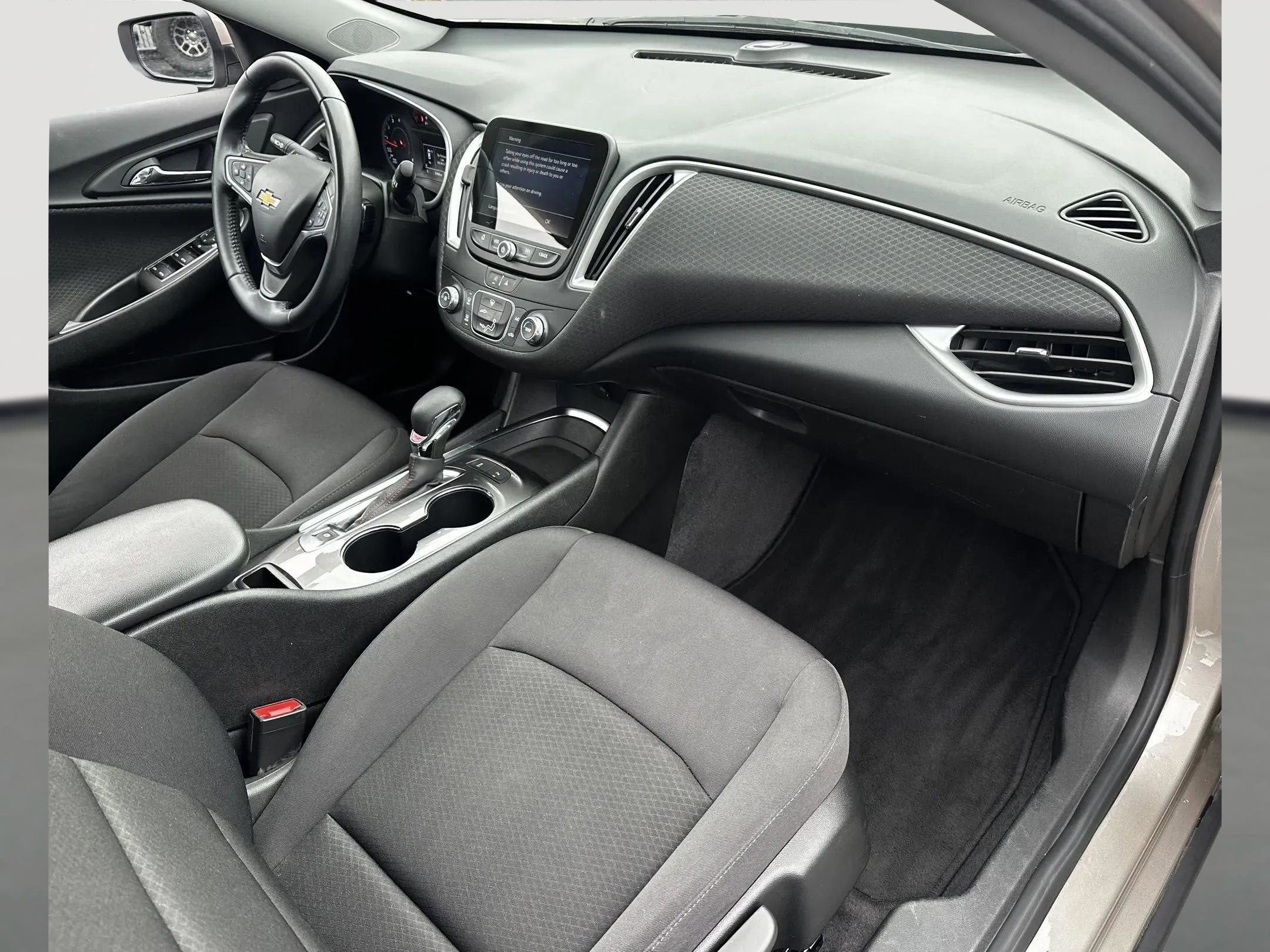 2022 Chevrolet Malibu RS