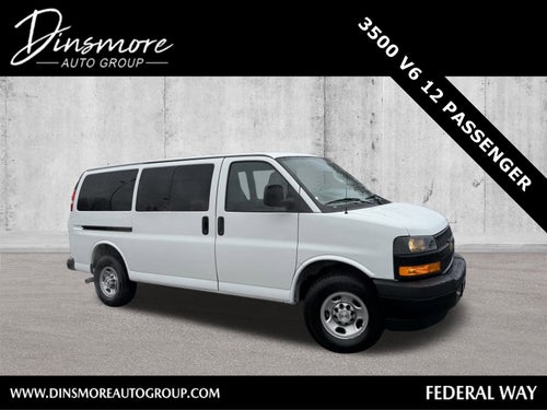 2023 Chevrolet Express Passenger 3500 1LS