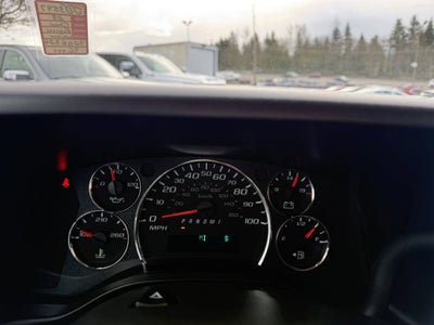 2023 Chevrolet Express Passenger 3500 1LS