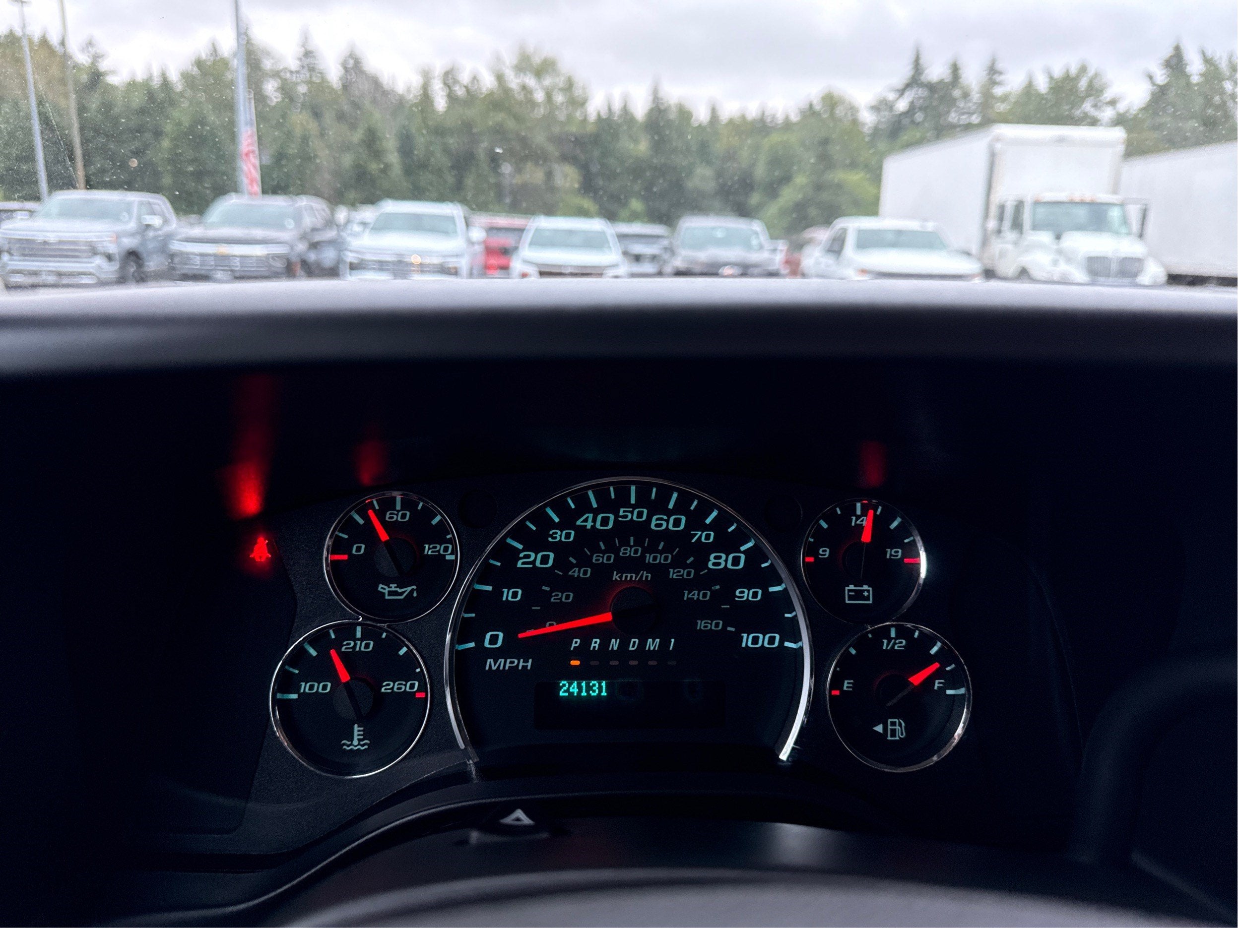 2025 Chevrolet Express Passenger 1LT