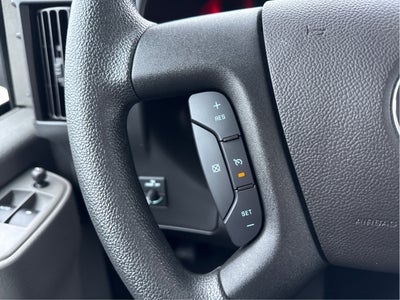 2025 Chevrolet Express Passenger 1LT