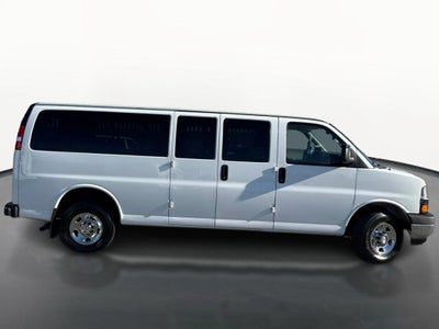 2023 Chevrolet Express Passenger 3500 LT