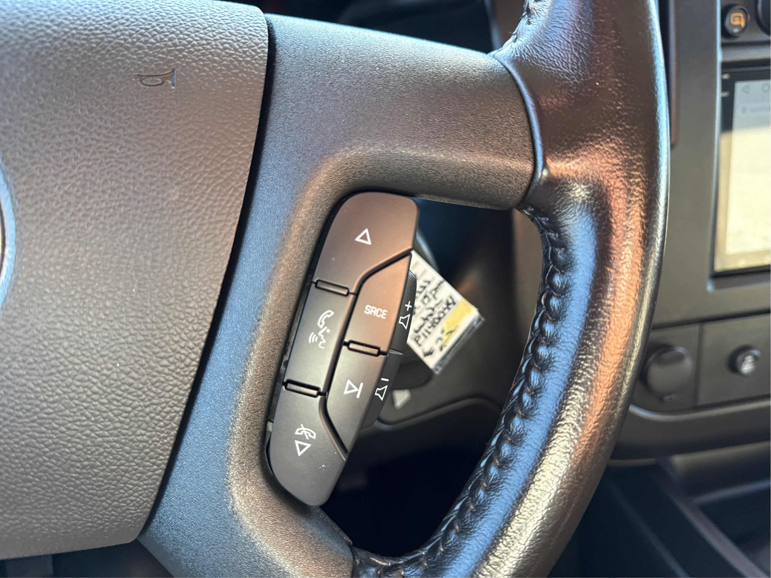 2023 Chevrolet Express Passenger 3500 LT