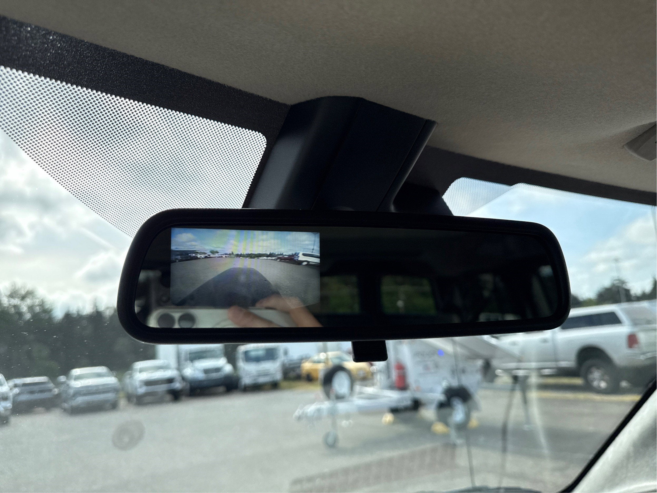 2025 Chevrolet Express Passenger 1LT
