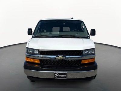 2024 Chevrolet Express Passenger 3500 1LT