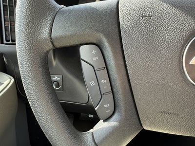2024 Chevrolet Express Cutaway 3500 1WT