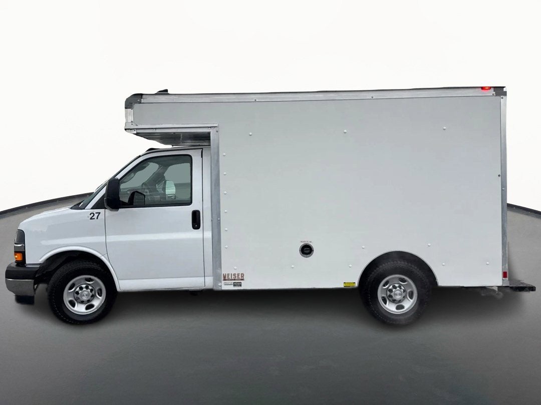 2018 Chevrolet Express Cutaway 3500 Work Van