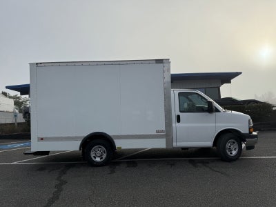 2024 Chevrolet Express Cutaway 3500 1WT