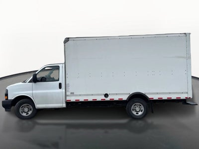 2021 Chevrolet Express Cutaway 3500 Work Van