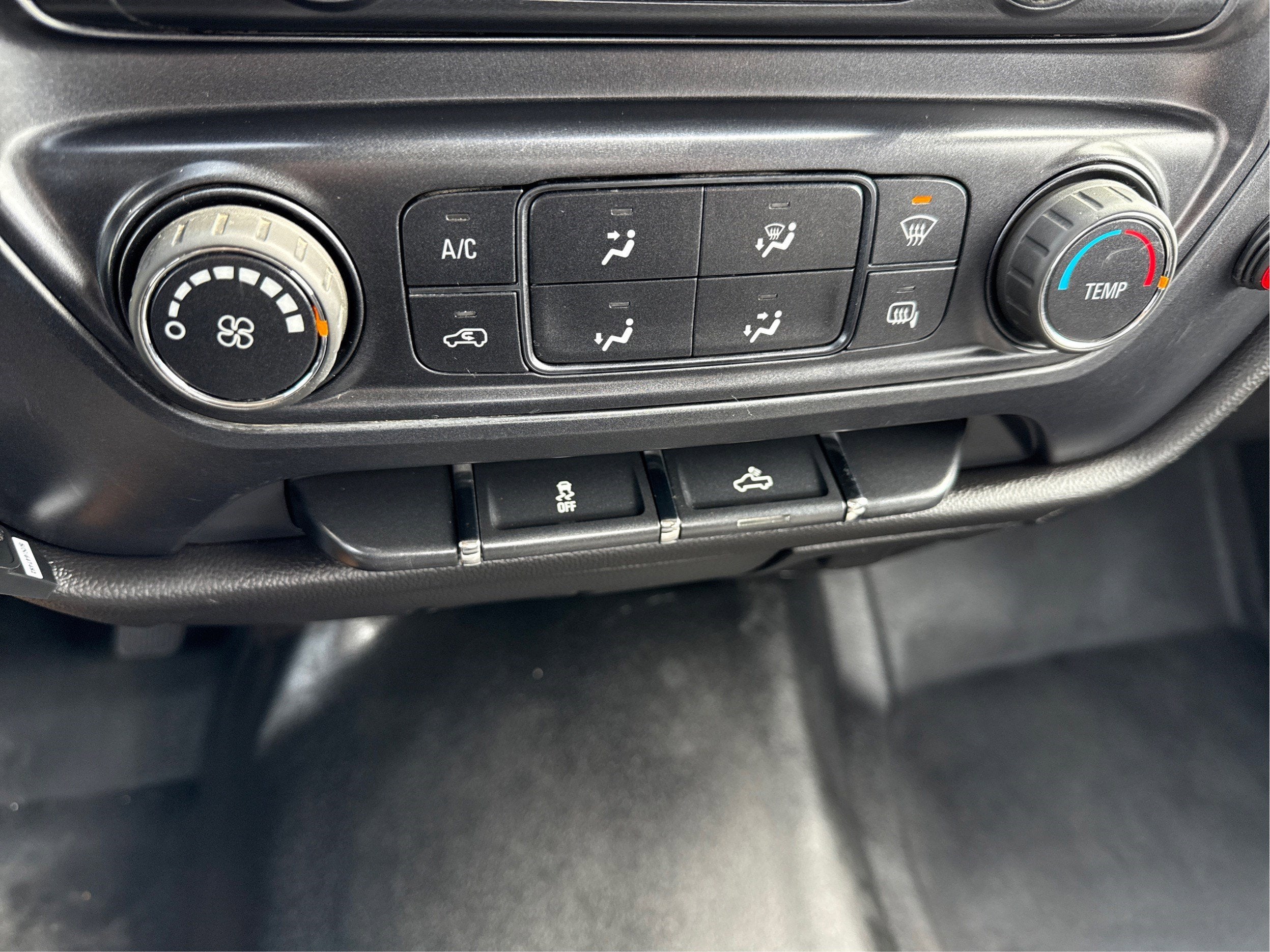 2015 Chevrolet Silverado 3500 HD Chassis Cab Work Truck