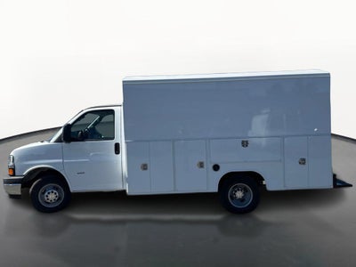 2026 Chevrolet Express Cutaway 3500 1WT