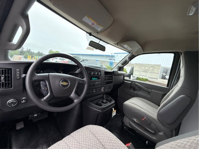 2026 Chevrolet Express Cutaway 3500 1WT