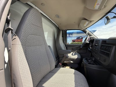 2024 Chevrolet Express Cutaway 3500 1WT