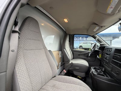 2024 Chevrolet Express Cutaway 3500 1WT