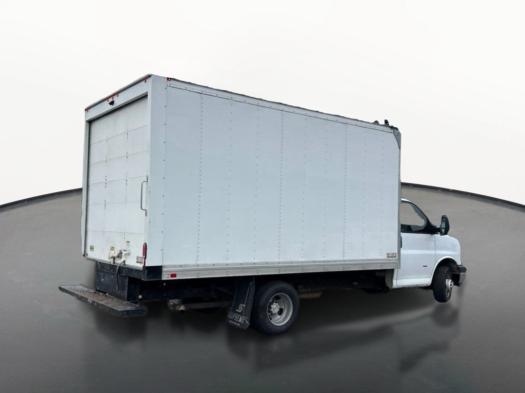 2020 Chevrolet Express Cutaway 3500 Work Van