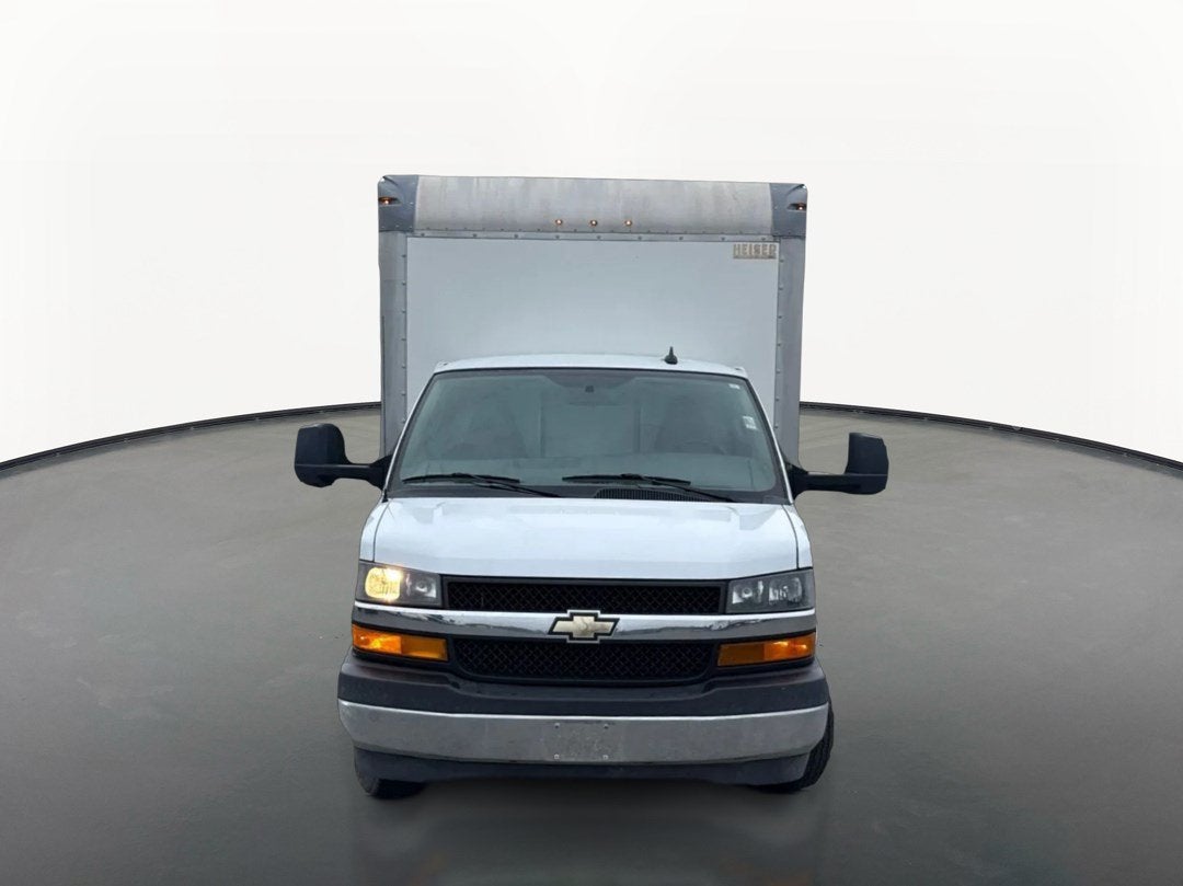 2020 Chevrolet Express Cutaway 3500 Work Van