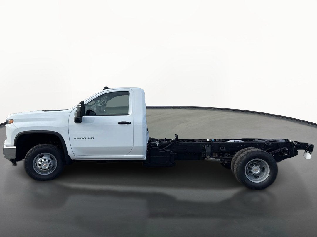 2026 Chevrolet Silverado 3500 HD Chassis Cab Work Truck