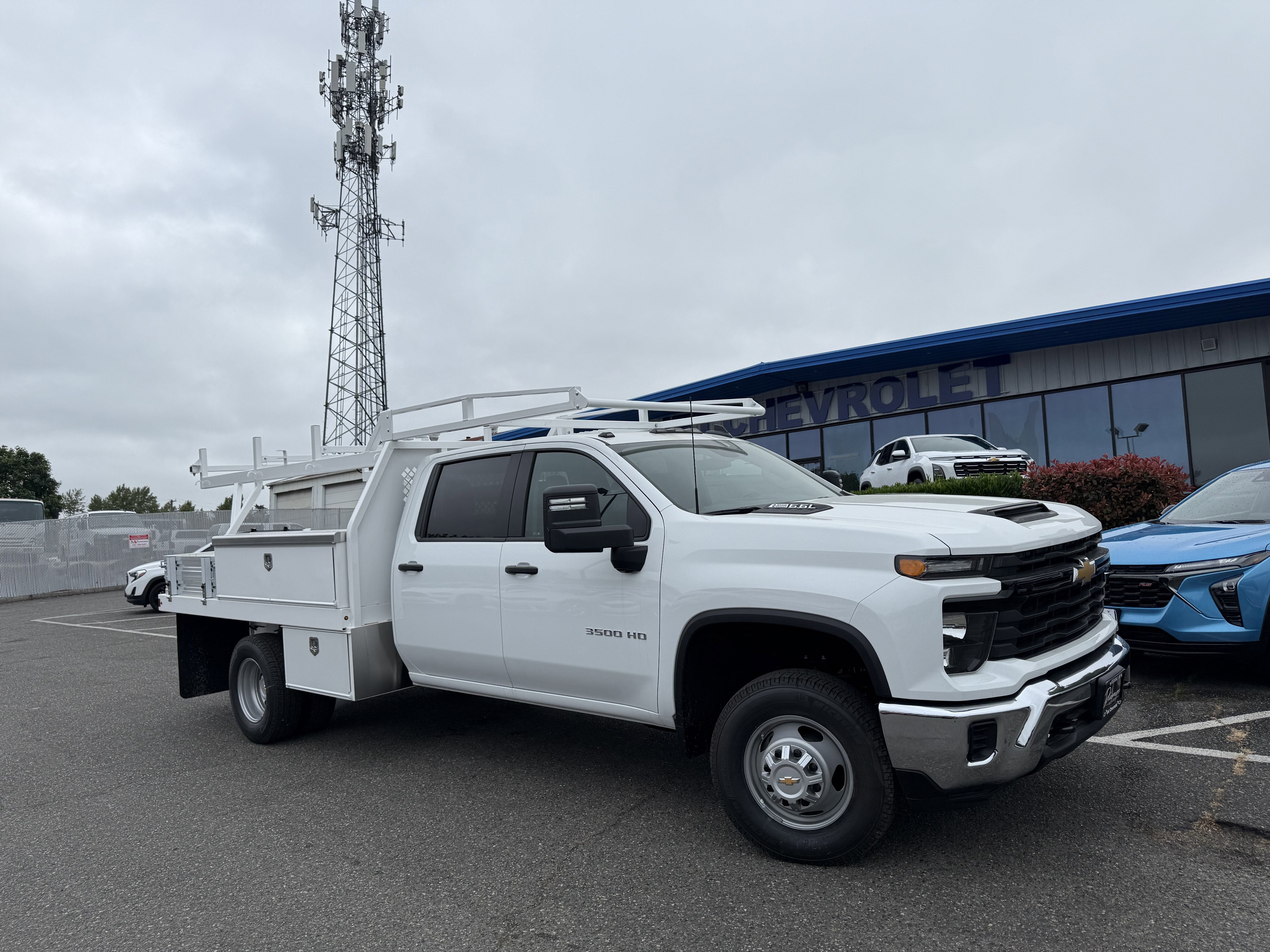 2025 Chevrolet Silverado 3500 HD Chassis Cab Work Truck