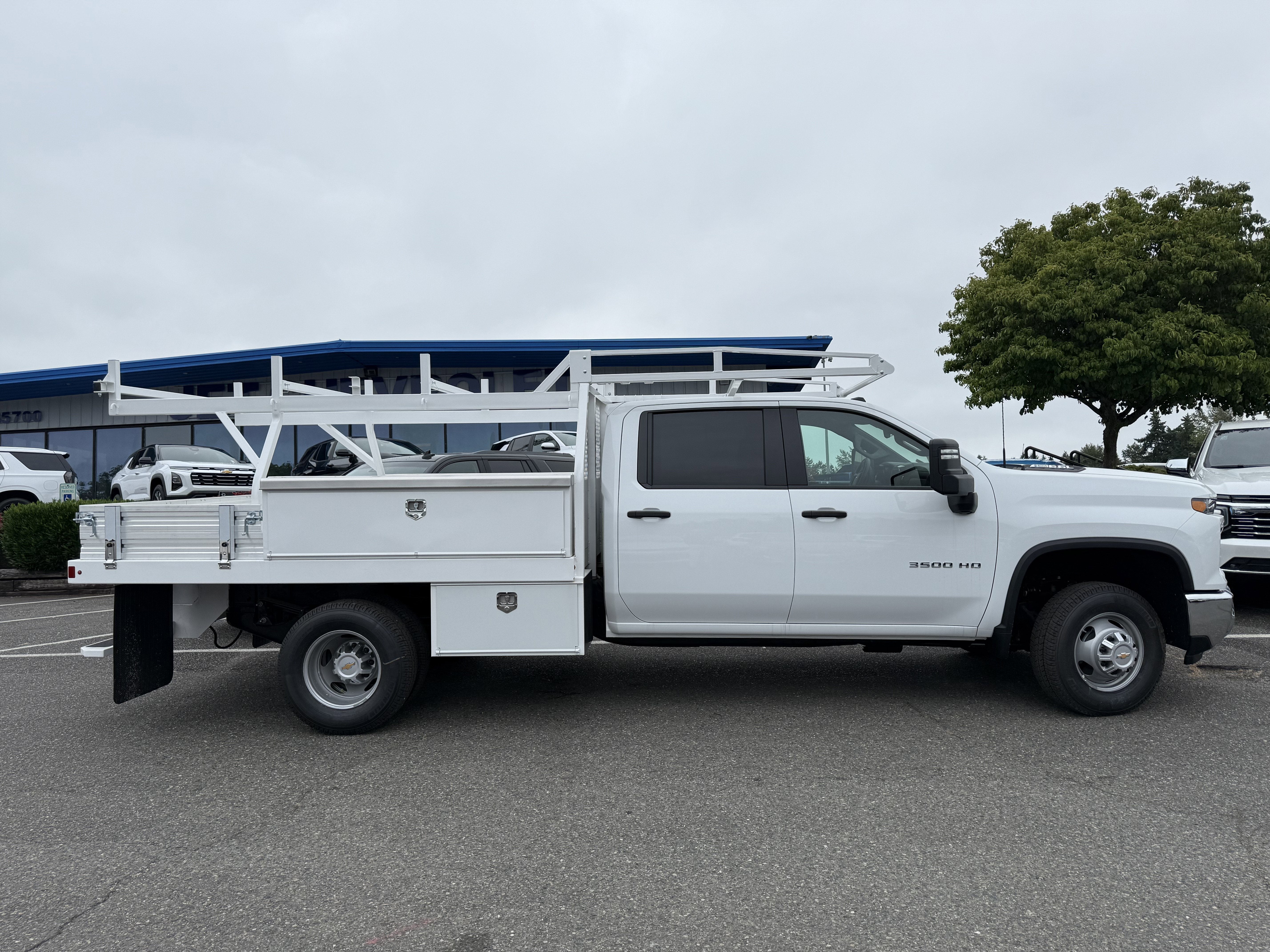 2025 Chevrolet Silverado 3500 HD Chassis Cab Work Truck