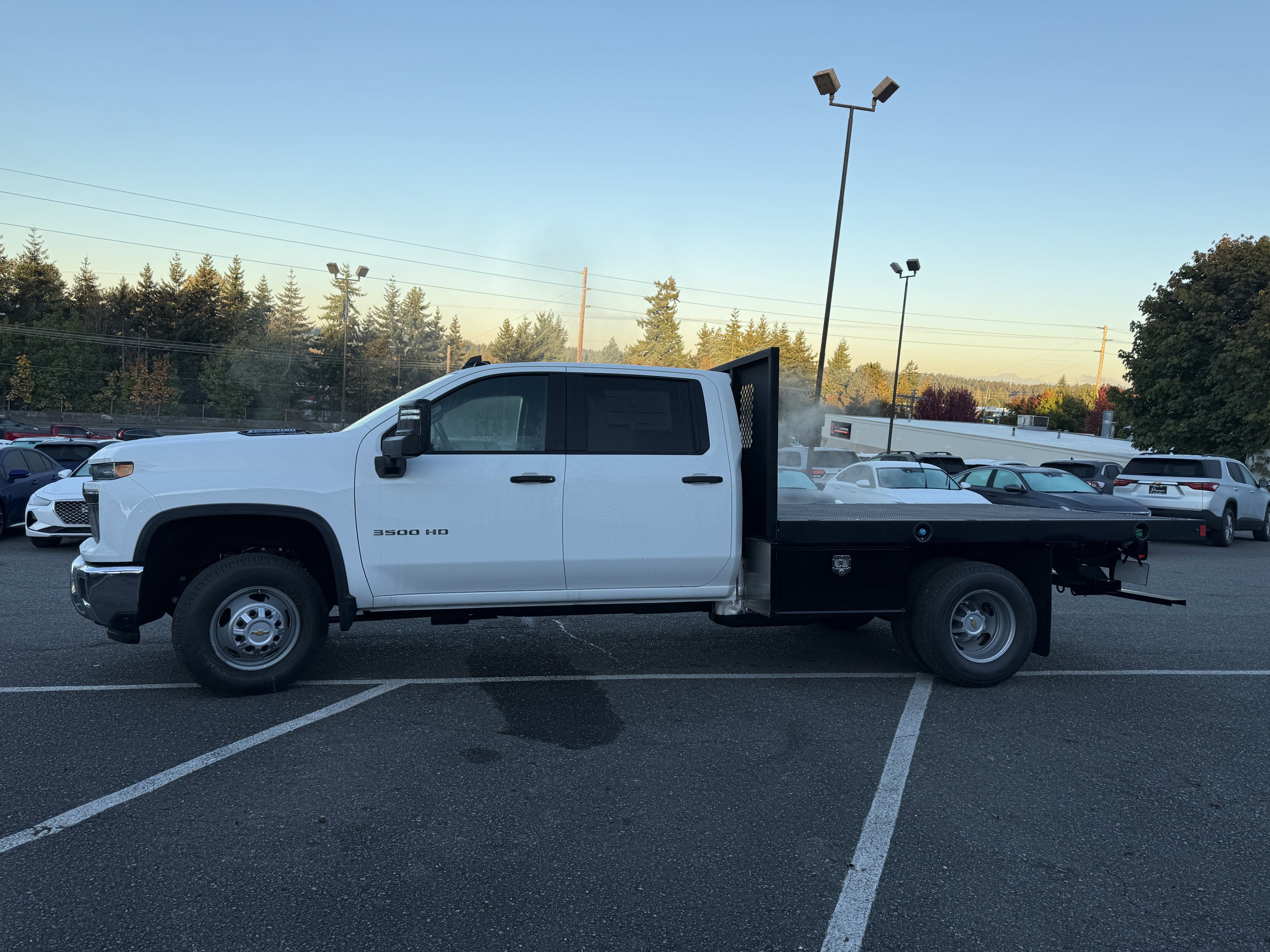 2025 Chevrolet Silverado 3500 HD Chassis Cab Work Truck