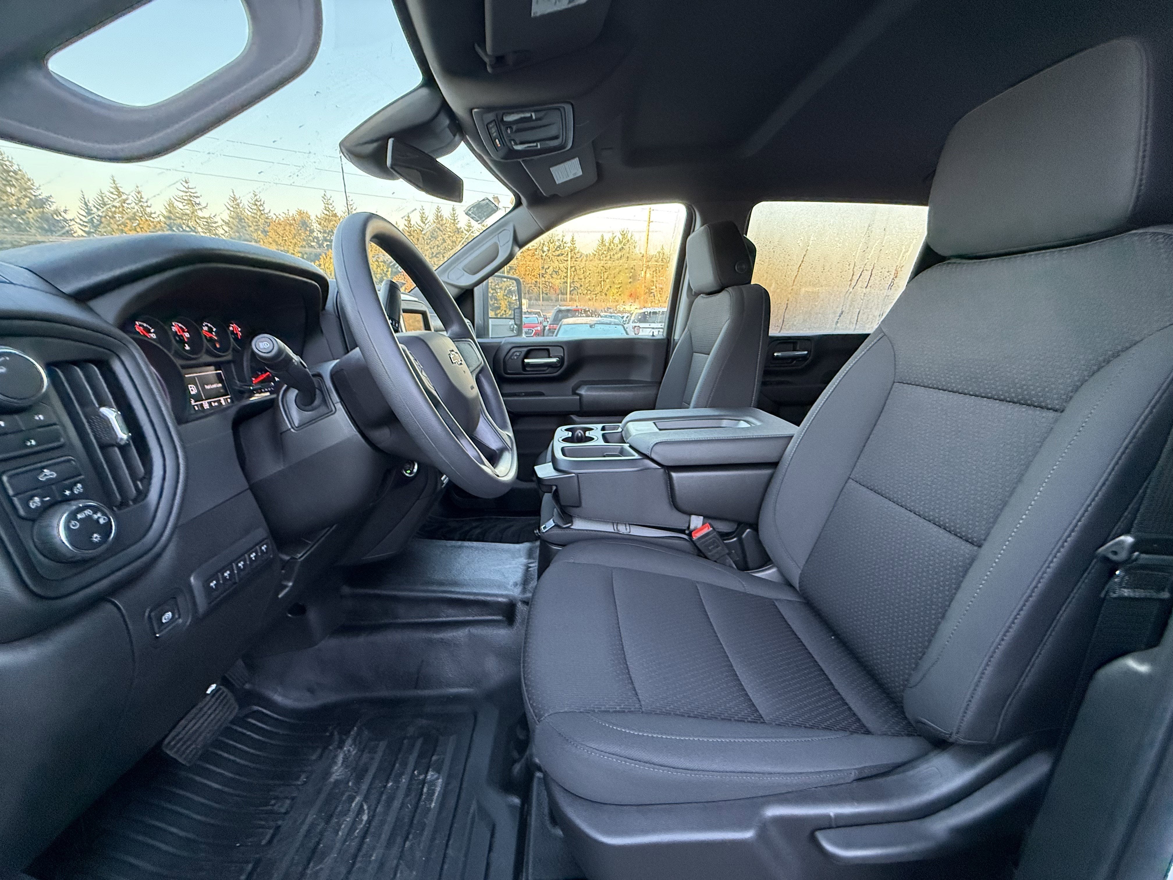 2025 Chevrolet Silverado 3500 HD Chassis Cab Work Truck