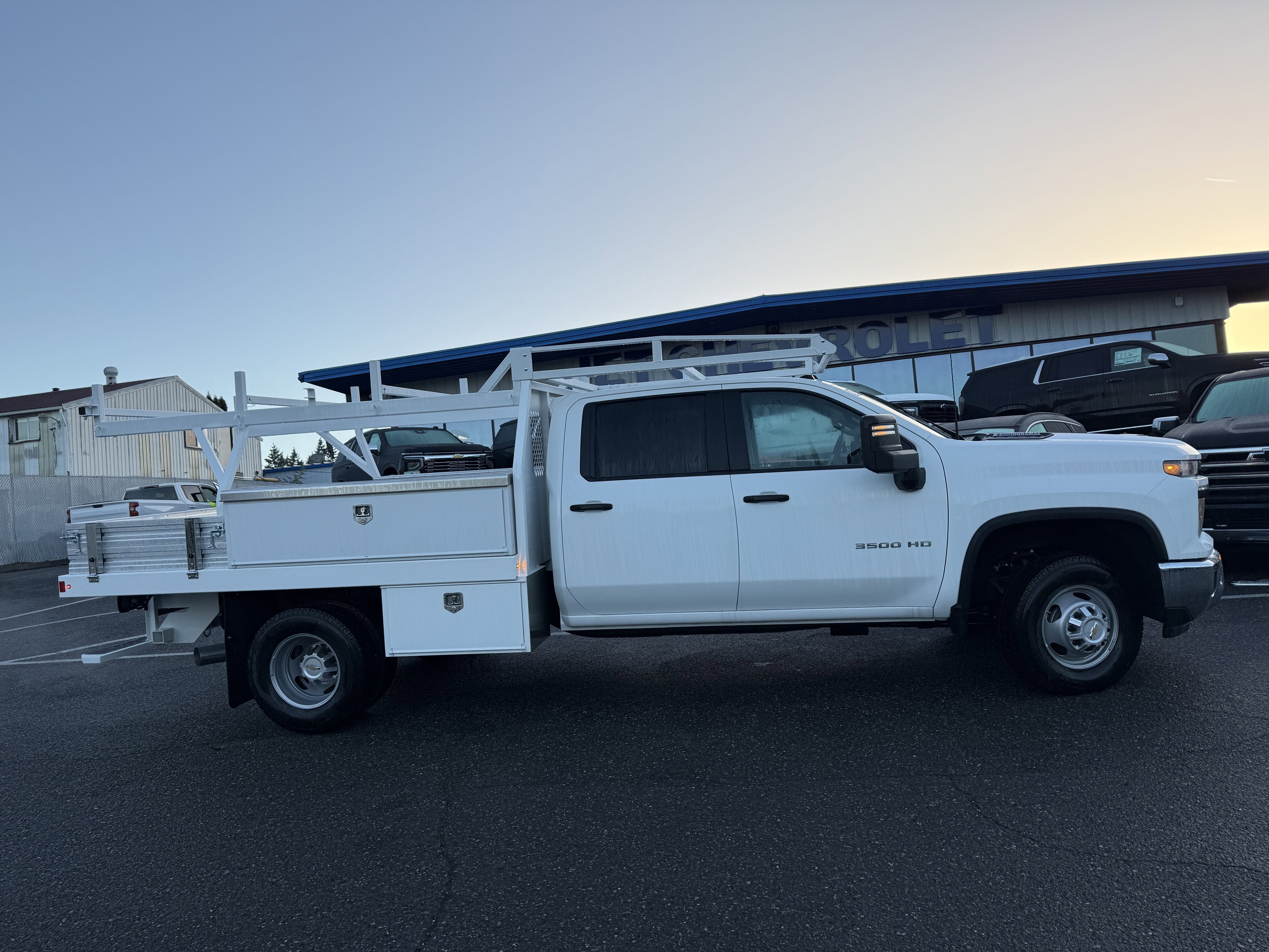 2025 Chevrolet Silverado 3500 HD Chassis Cab Work Truck