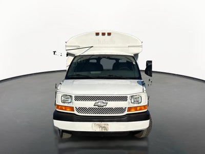 2005 Chevrolet Express Cutaway 3500 C6Y