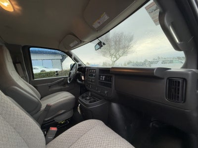 2024 Chevrolet Express Cargo 3500 WT