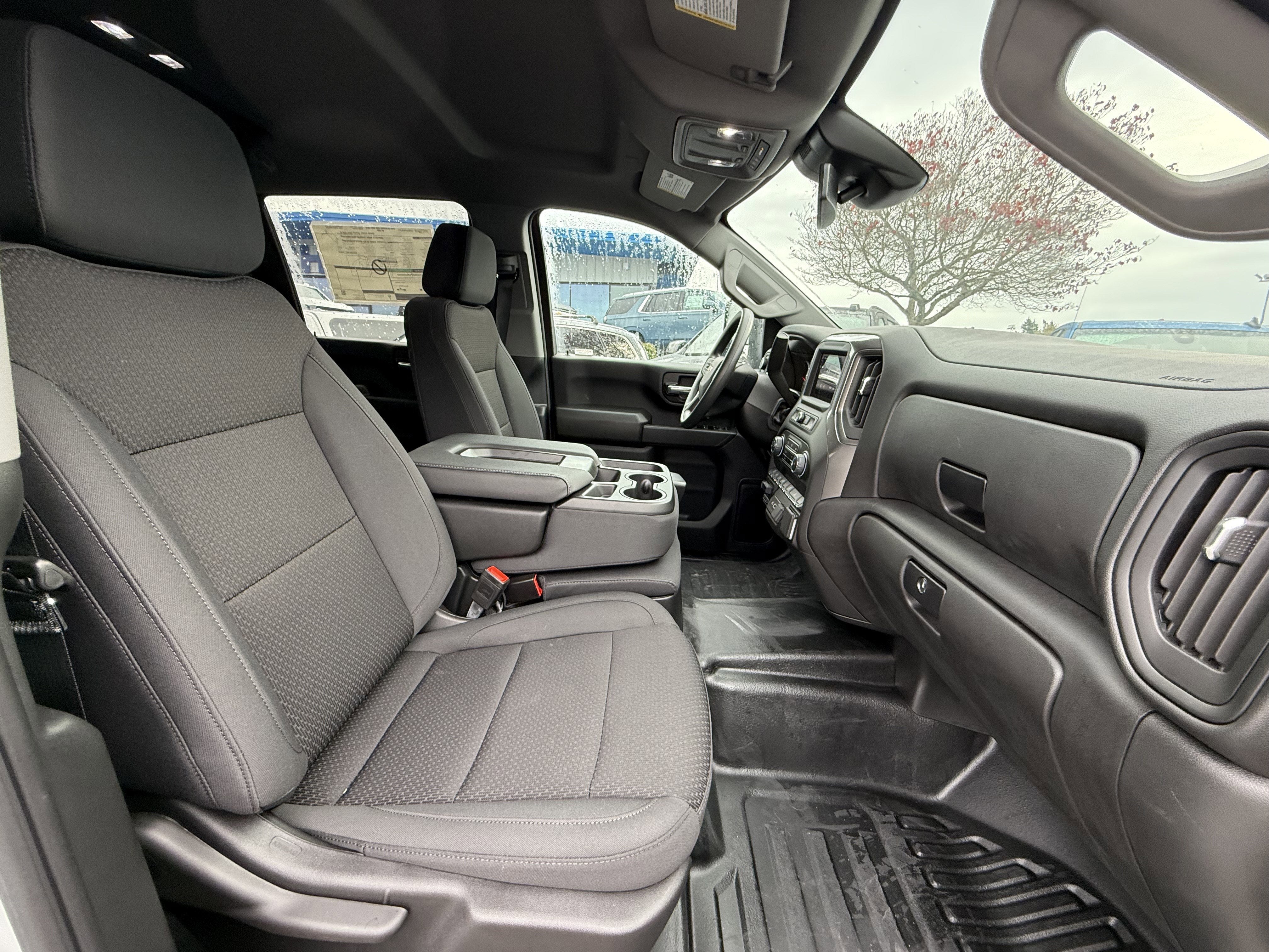 2025 Chevrolet Silverado 3500 HD WT