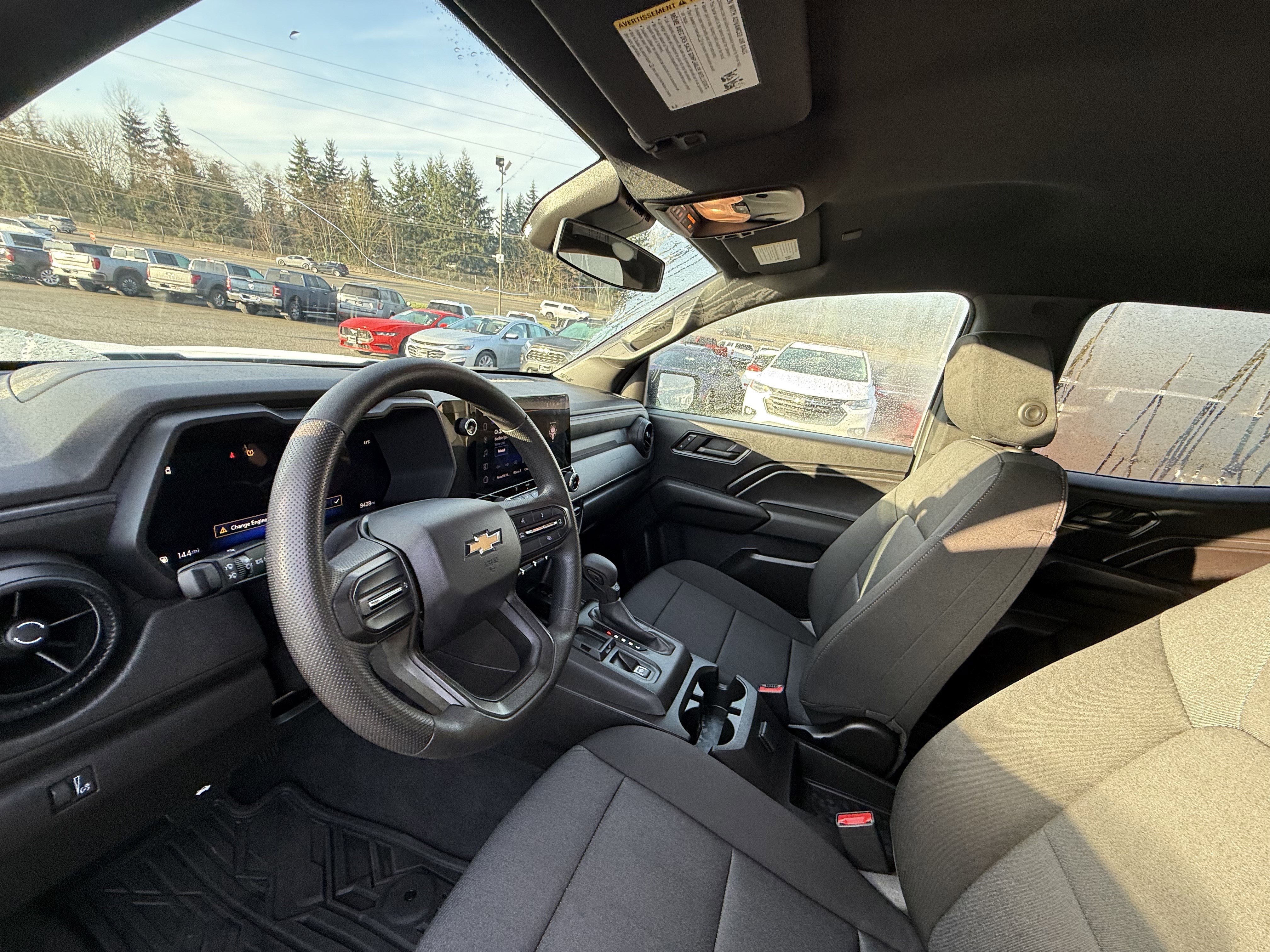 2024 Chevrolet Colorado WT