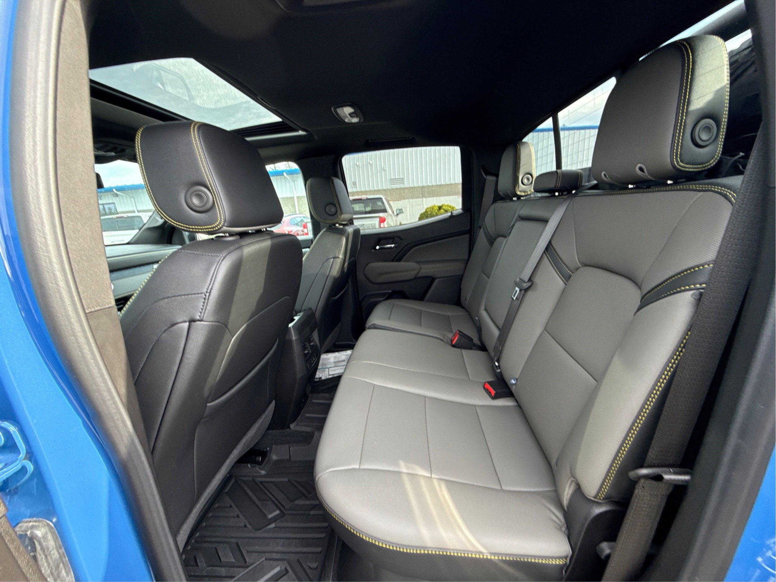 2025 Chevrolet Colorado ZR2