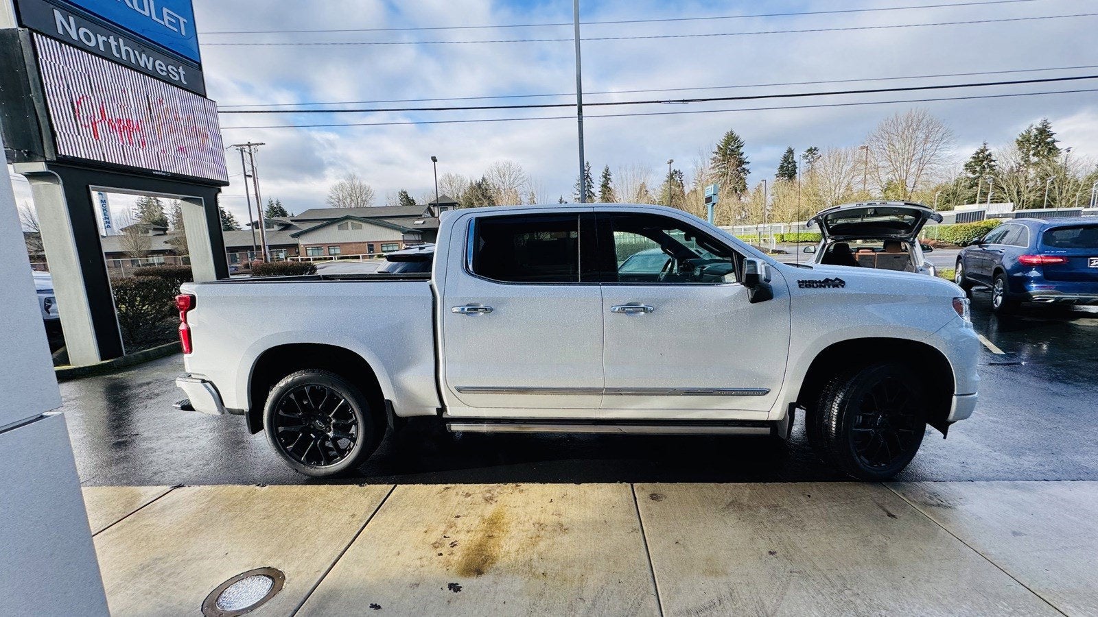 2025 Chevrolet Silverado 1500 High Country
