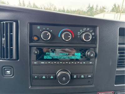 2025 Chevrolet Express Cargo 2500 WT