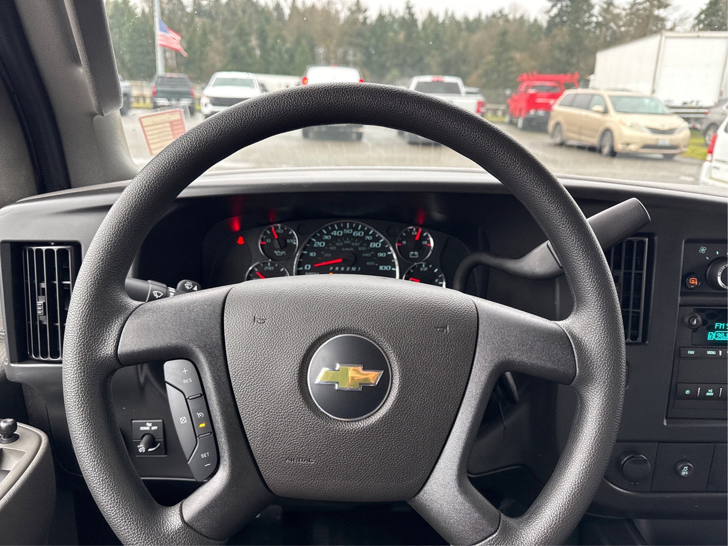 2025 Chevrolet Express Cargo 2500 WT