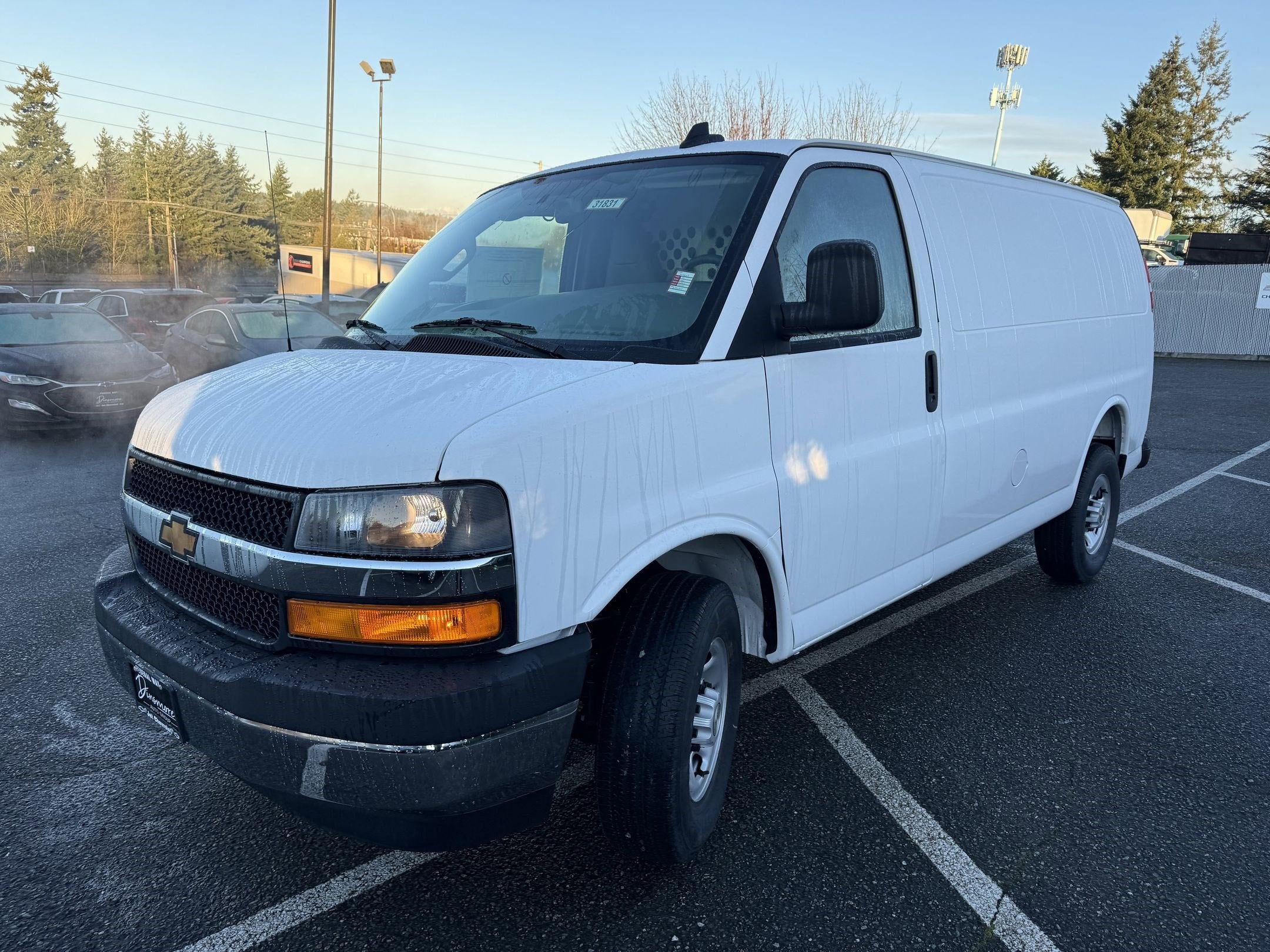 2025 Chevrolet Express Cargo 2500 WT