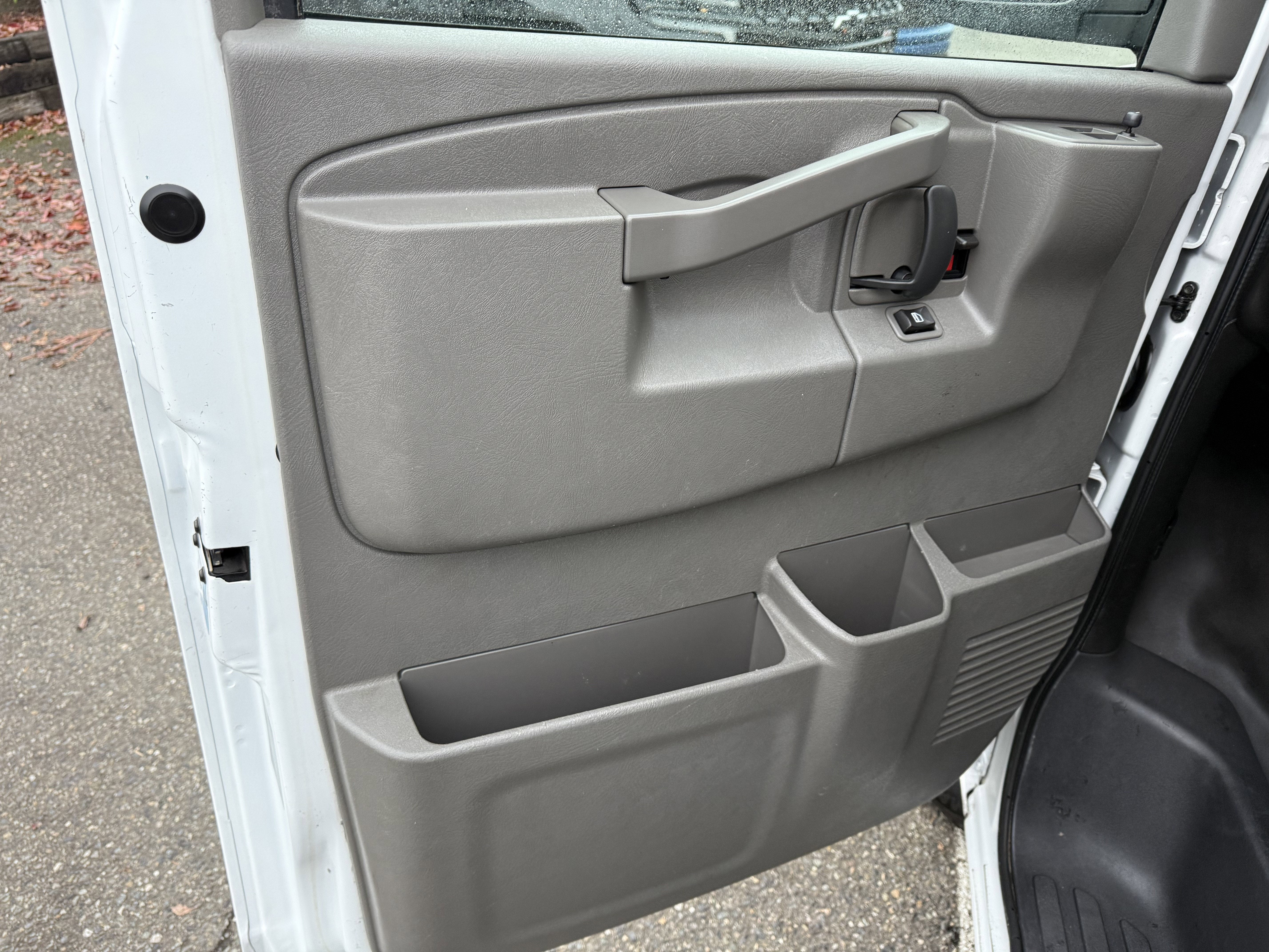 2017 Chevrolet Express Cargo 2500 Work Van