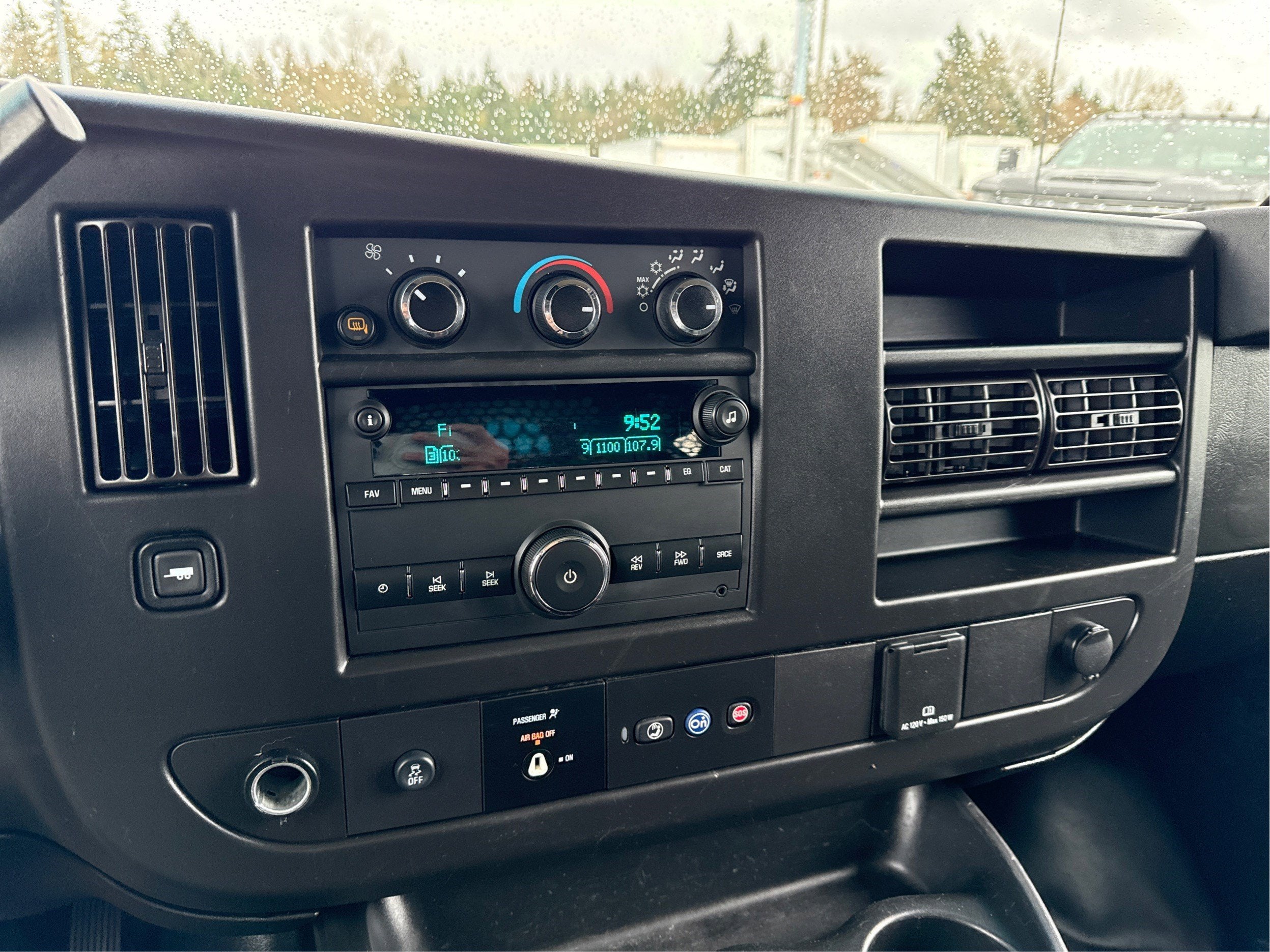 2021 Chevrolet Express Cargo 2500 WT