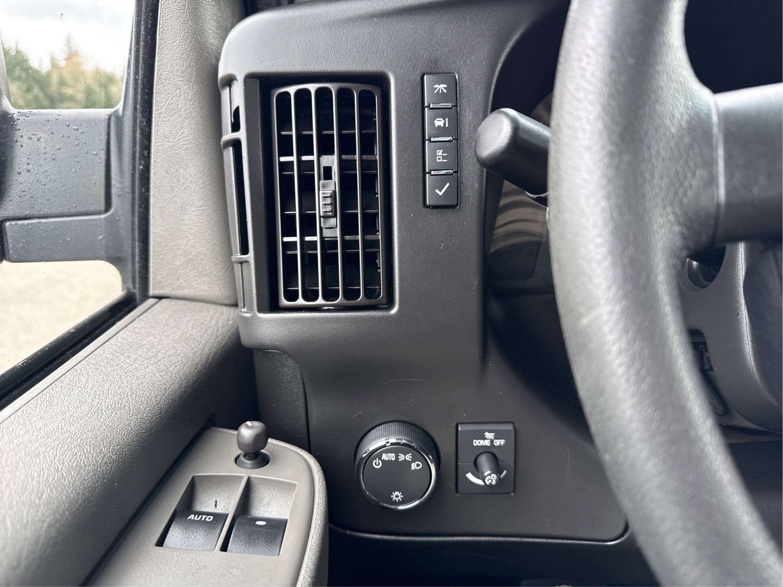 2021 Chevrolet Express Cargo 2500 WT